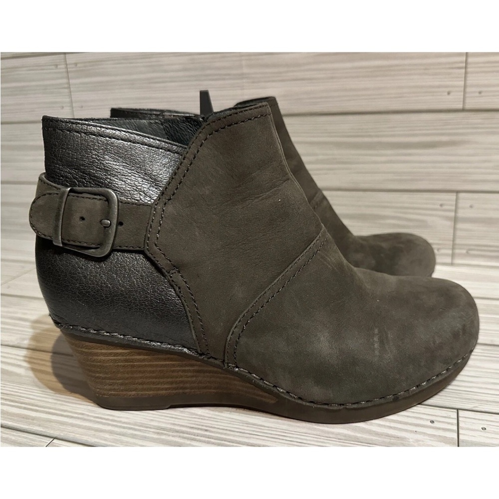Dansko Shirley Gray Nubuck Wedge Ankle Bootie Size 37/US 7